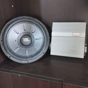 JBl bocka uslitel pioner