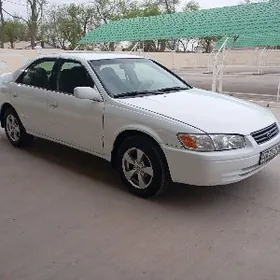 Toyota Camry 1998