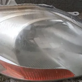 taÿota ÿaris çyra