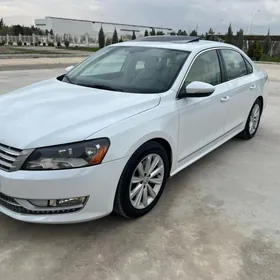 Volkswagen Passat 2013