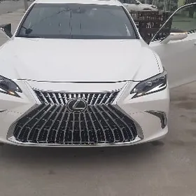 Lexus ES 350 2022
