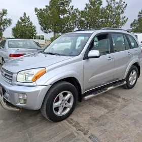Toyota RAV4 2003