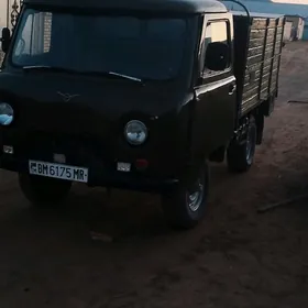 UAZ 2206 1992
