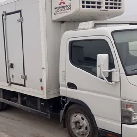 Mitsubishi Canter 2015