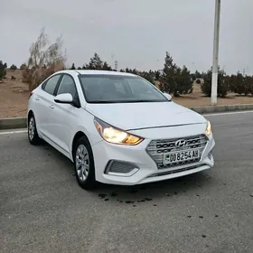 Hyundai Accent 2022