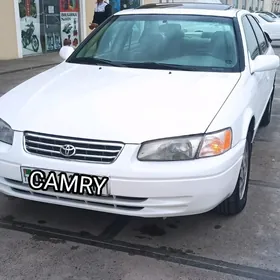 Toyota Camry 1999