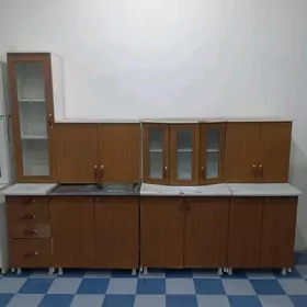 Кухонны,стенка, стол,подставка