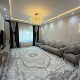 Gurtly 1etaz 4kom 155m2 lux