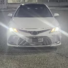 Toyota Camry 2022