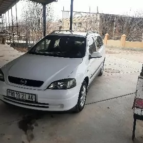 Opel Astra 2003