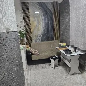 Eyesinden satlyk jay