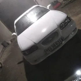 Hyundai Sonata 1996
