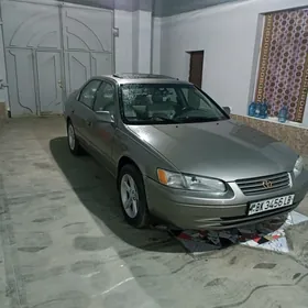 Toyota Camry 1998