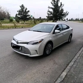 Toyota Avalon 2015