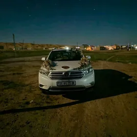 Toyota Highlander 2010