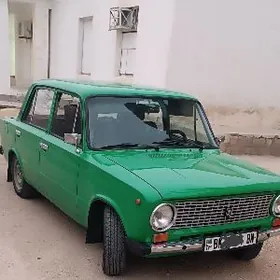 Lada 2104 1980