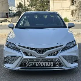 Toyota Camry 2023