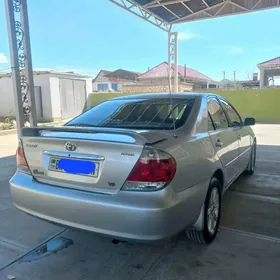 Toyota Camry 2003