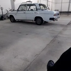 Lada 2106 1985