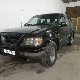 Ford Explorer 1999