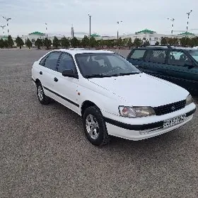 Toyota Carina 1993