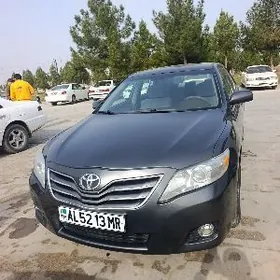 Toyota Camry 2010