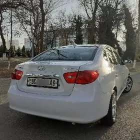Hyundai Elantra 2010