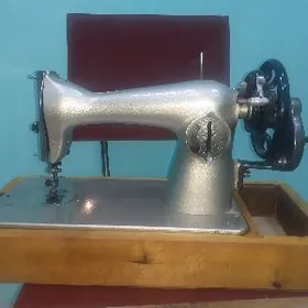 SOWETISKIÝ TIKINMAŞYN P.M.Z