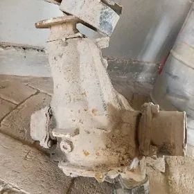 rav 4  98  yzky most.