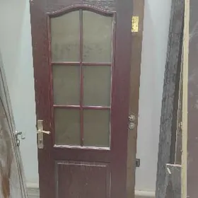 Gapylar 3 sany, двери