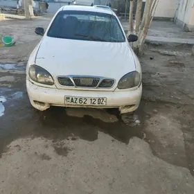 Daewoo Lanos 1999