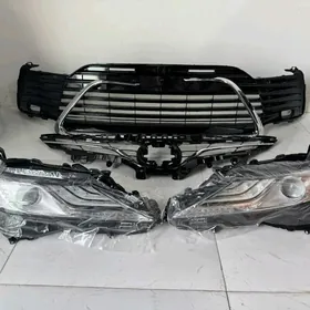 Camry 2018-2023 Bufer Fara