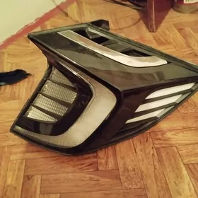 Hyundai Sonata sag stopnik2022