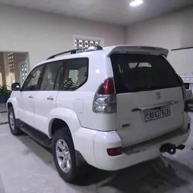 Toyota Land Cruiser Prado 2005