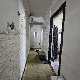 Гагарина 1в2ком 1этаж