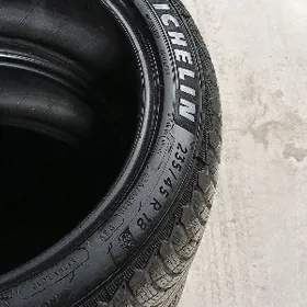 235/45/18/ MISHELIN Ýyly23