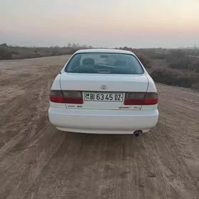 Toyota Corona 1995