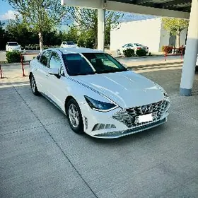 Hyundai Sonata 2021