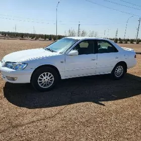 Toyota Camry 2001