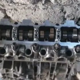 матор Пежо 405