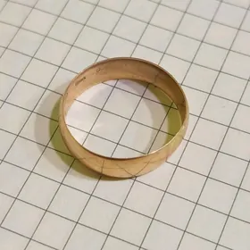 Gyzyl abrucalka nika yuzuk