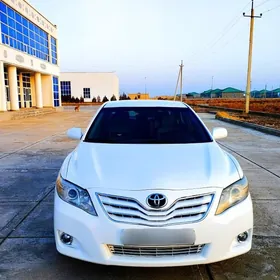 Toyota Camry 2011