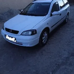 Opel Astra 2003