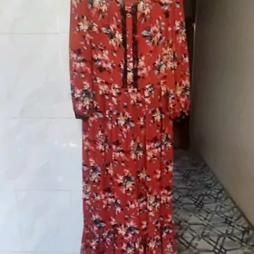 Платья и блузки