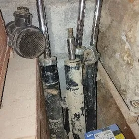 amartizator domkrat pawarotnok