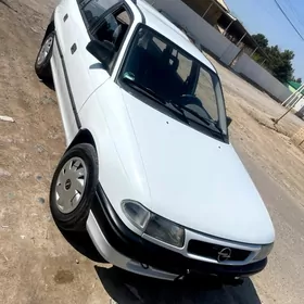 Opel Astra 1993