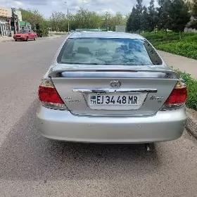 Toyota Camry 2005