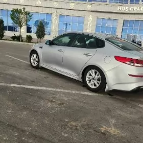 Kia Optima 2020