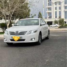 Toyota Camry 2010