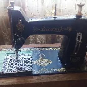 швейная машинка